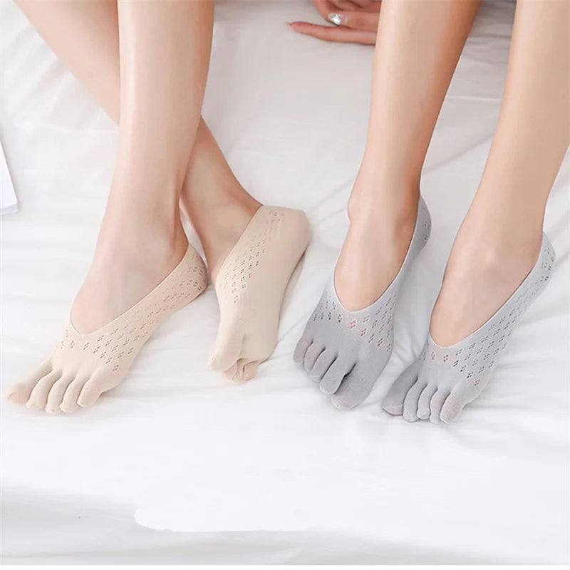 Fashion Thin Sock Slippers Women invisible Silicone Anti-skid Five Finger Socks