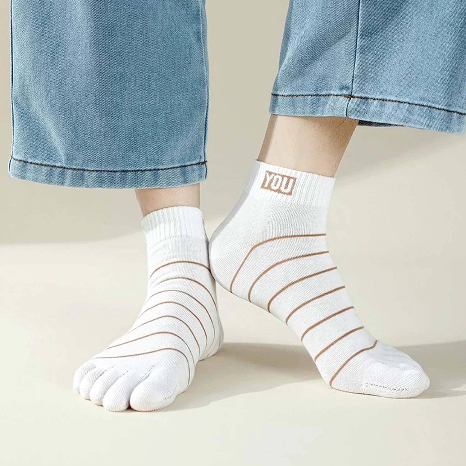 Fashion Cotton Five Finger Socks Mens Sports Breathable Cotton Comfortable Shaping Anti Friction Bright Color Socks With Toes